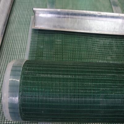 HUATAO Slotted Polyurethane Screen Mesh with Steel Wire Structure for High Wear Resistance and Corrosion Resistant Vibrating Screen