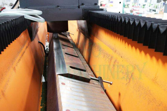 1200 Model Crusher Blade Sharpener Machine With High Precision