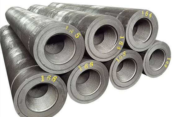 300mm - 900mm UHP อิเล็กทรอนด์กราฟิตสําหรับการละลายอุตสาหกรรมที่มีประสิทธิภาพ