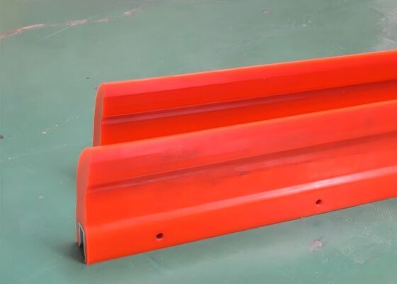 เครื่องทําความสะอาดเข็มขัดขนส่งประเภทแรก คุณภาพสูง PU Blade สีเหลือง อุปกรณ์การทําเหมืองแร่