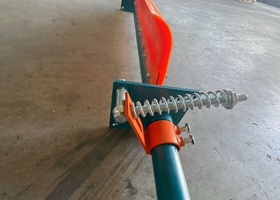 เครื่องทําความสะอาดเข็มขัดพอลิอุเรธาน เครื่องขัดขัดสอง สีฟ้า PU Blade High Wear Resistance Conveyor