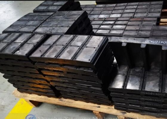 แผ่นยางกันกระแทกและทนต่อการขัดถูสำหรับโรงสีลูกบอลพร้อมพื้นผิวที่ผ่านการอบด้วยความร้อน